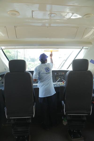 Cleaning the cab windscreen from inside